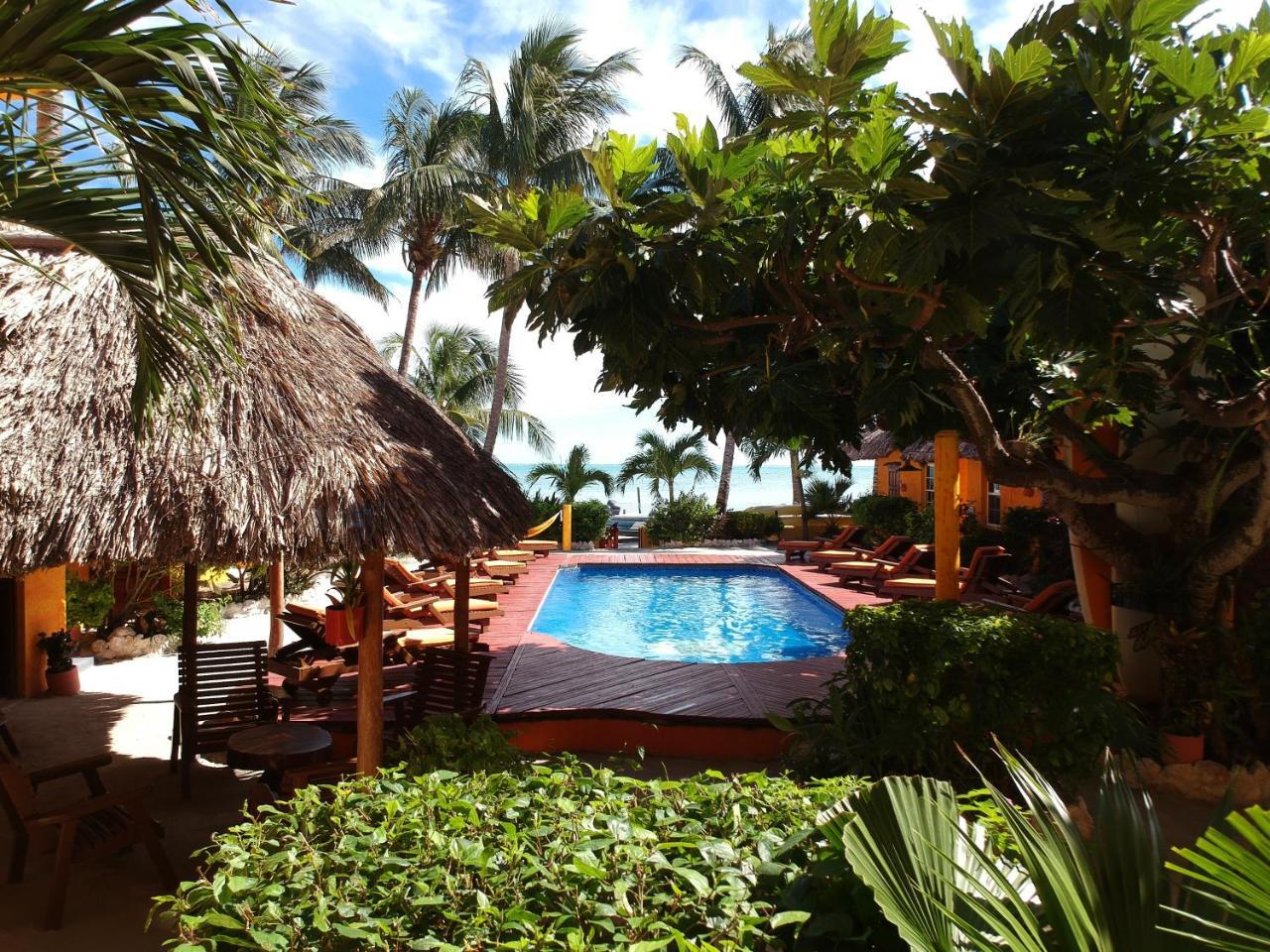 Seaside Cabanas Hotel Caye Corker Exterior foto