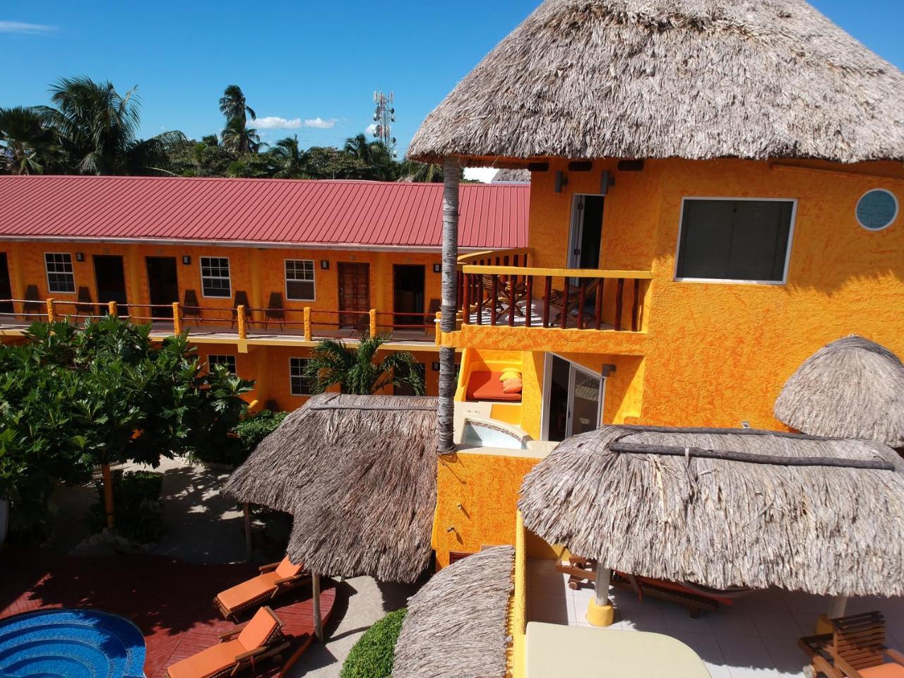 Seaside Cabanas Hotel Caye Corker Exterior foto